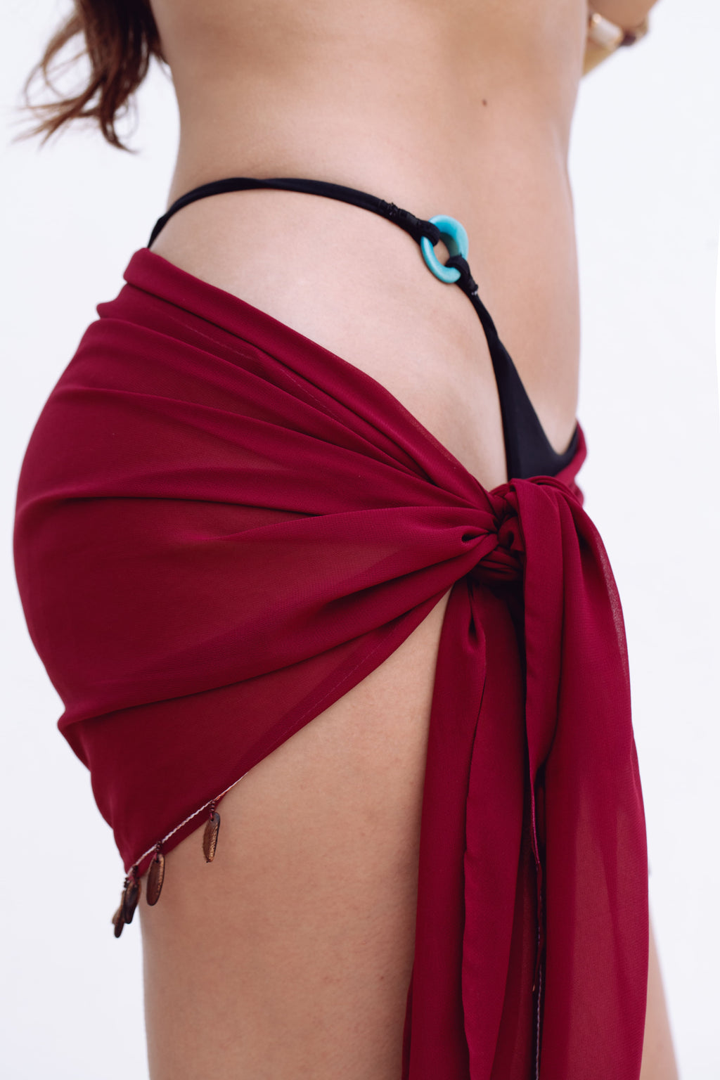 PAREO Y PONCHO RON COLA – Pareo de Mujer en mesh SOLAZ SWIM Colombia