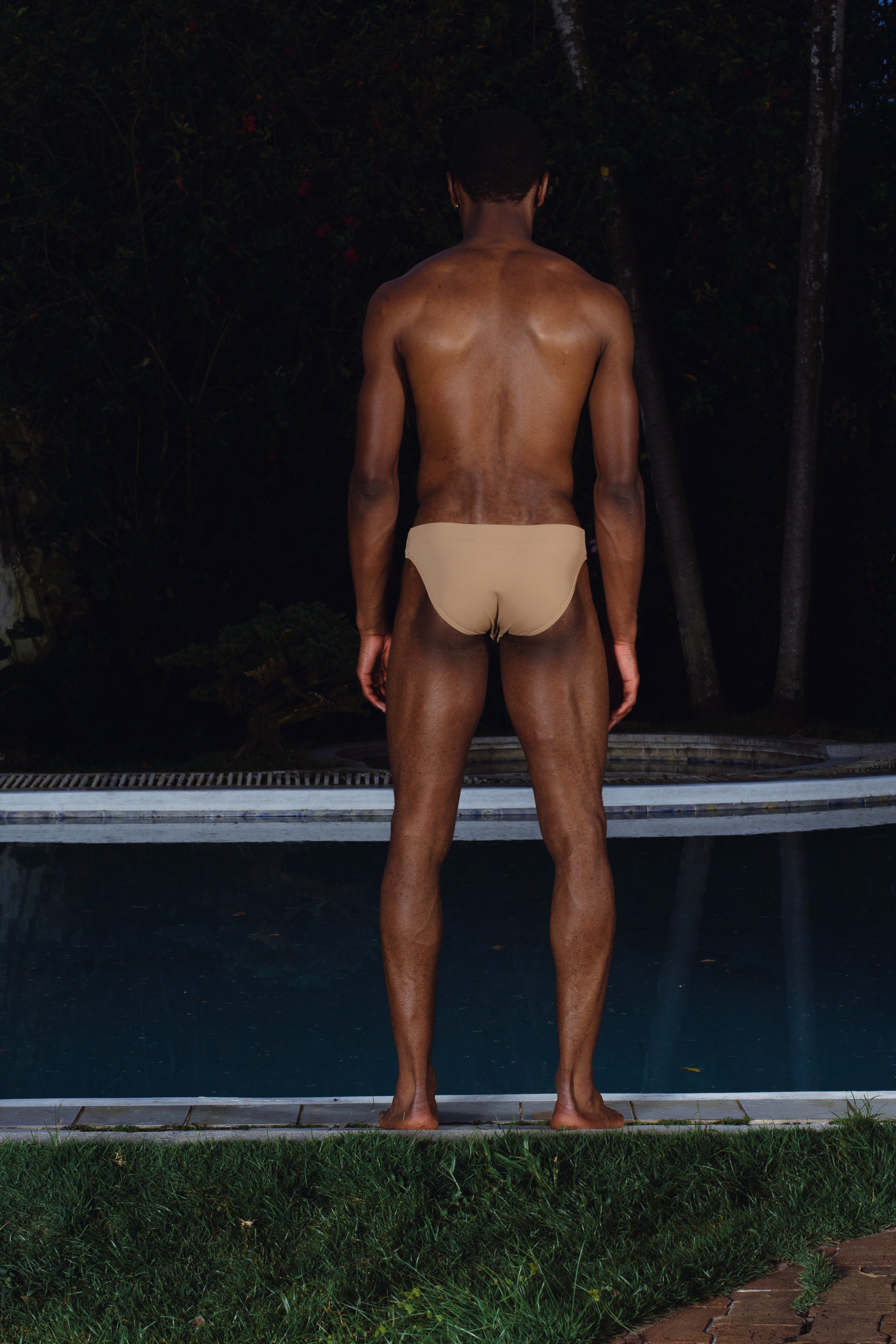 Eros briefs